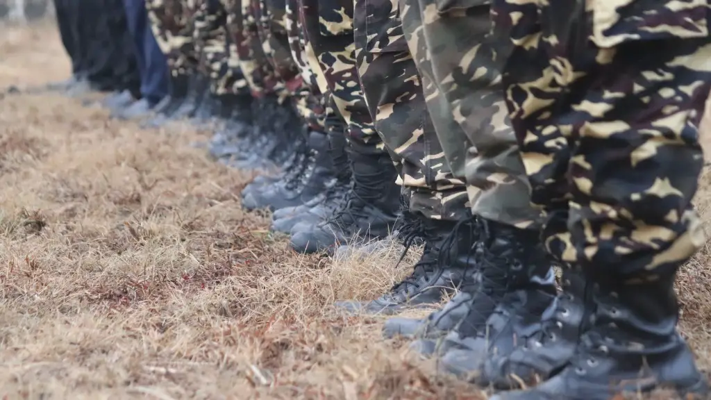 How do you become a sniper in the canadian army?