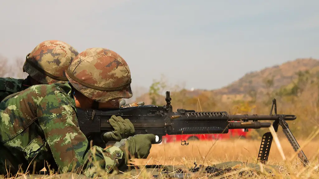 Can a diabetic join the canadian army?