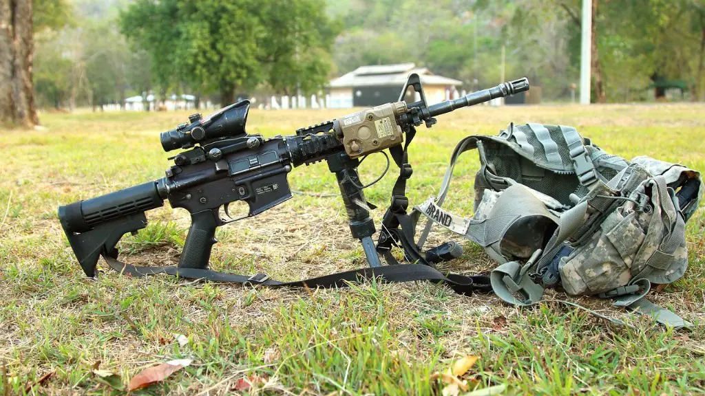Are you allowed to date in the us army?