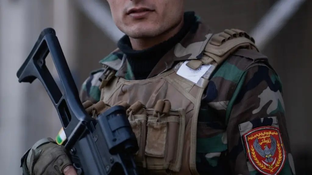 What is the russian army standard issue rifle?
